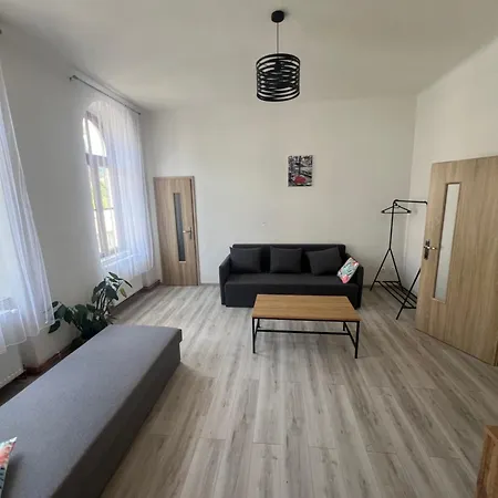 Apartment Listopad 17