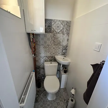 Listopad 17 Apartment