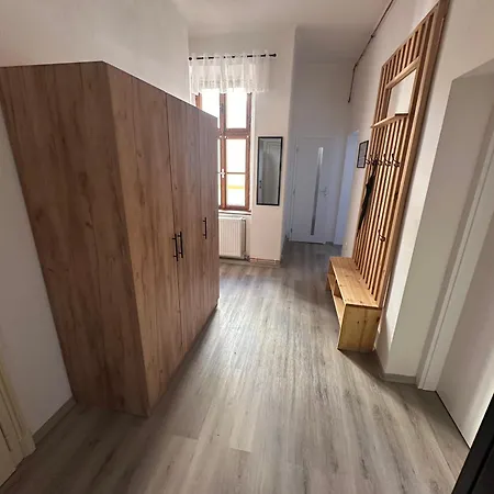 Listopad 17 Apartment Decin