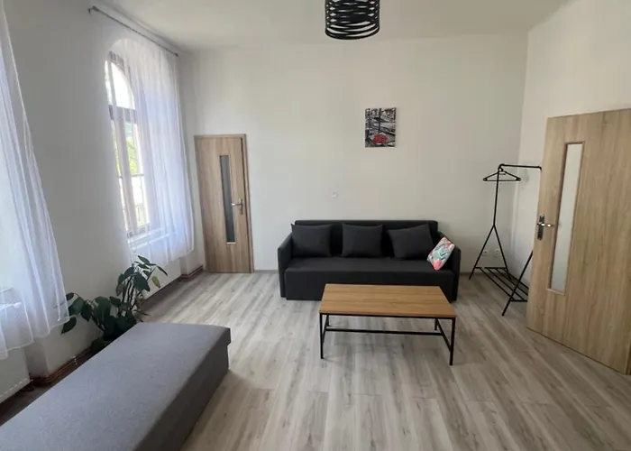 Lägenhet Listopad 17