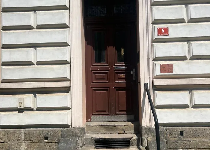 Listopad 17